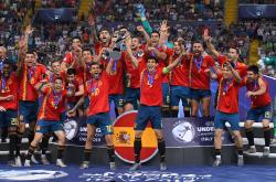 lol季中赛-包含葡萄牙完胜尤文，德容制霸全场的词条