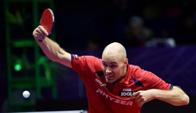 包含中国队完胜奥地利队，波尔刷新纪录的词条